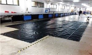 Tarpaulin Kayu Tarpaulin PVC